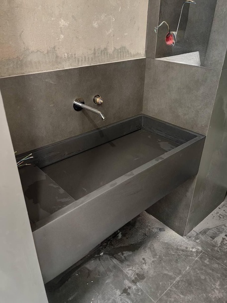 Душевые поддоны и раковины